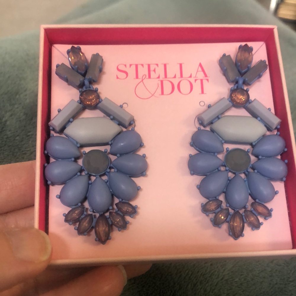 Stella & Dot Heck Yes Statement Earrings in Lavender